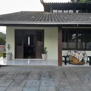 https://hostel-pousada-floresta.santa-catarina-brasil.com